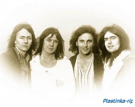 Smokie - 1975 1 Pass It Around,  1975 2 Changing All The Time, 1976 Midnight Cafe